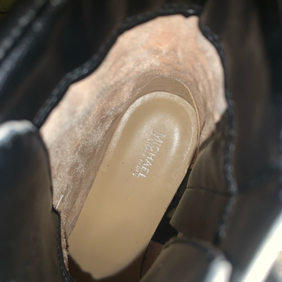 White leather Michael Kors combat boots - Picture 6 of 8